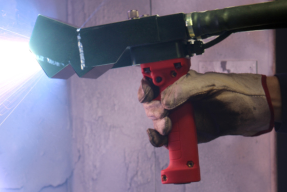 TMS Bridgemaster® Arc Spray System in use